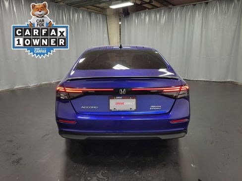 Used 2023 Honda Accord Sport image 7