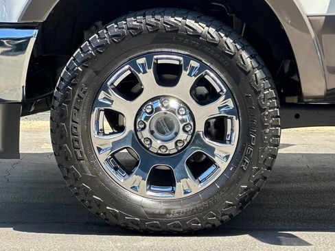 Used 2022 Ford F350 King Ranch w/ King Ranch Ultimate Package AWD/4WD image 25