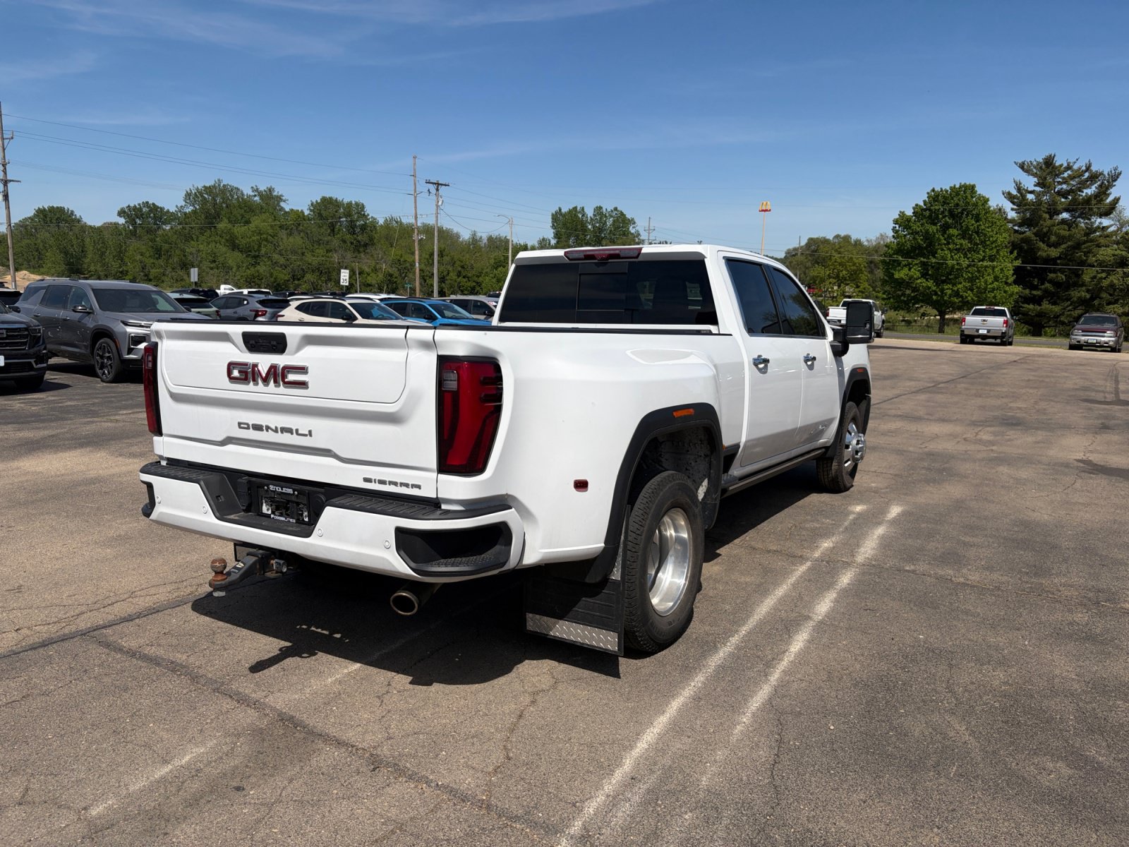 Used 2024 GMC Sierra 3500 Denali w/ Denali Reserve Package AWD/4WD image 24