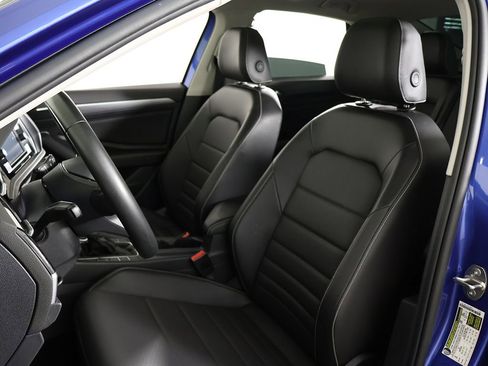 Used 2024 Volkswagen Jetta SE FWD image 29