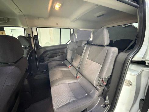 Used 2018 Ford Transit Connect XL FWD image 24