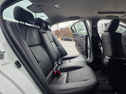 Used 2013 Acura ILX w/ Premium Package image 24