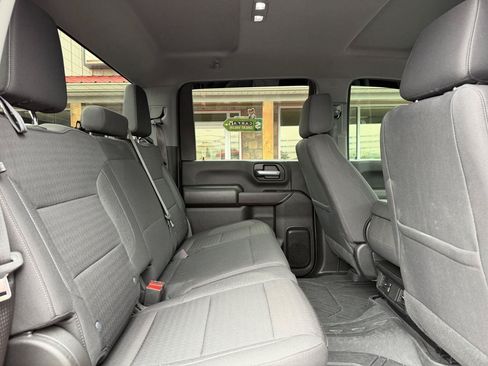 Used 2024 Chevrolet Silverado 2500 Custom w/ Custom Value Package AWD/4WD image 19
