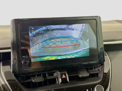 Used 2024 Toyota Corolla LE FWD image 19