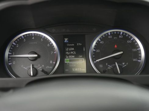 Used 2019 Toyota Highlander XLE image 25