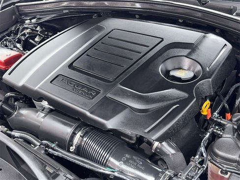 Used 2023 Jaguar F-PACE S image 58