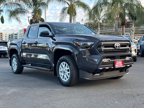 New 2026 Toyota Tacoma SR5 image 4