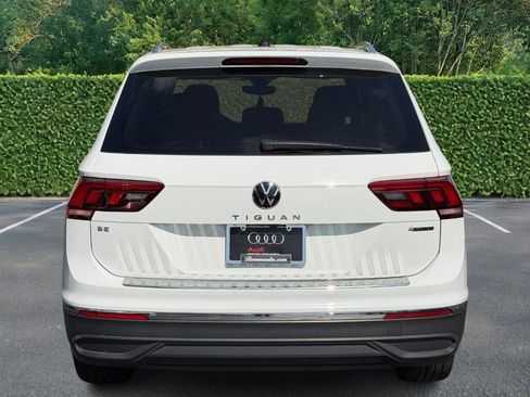 Used 2022 Volkswagen Tiguan SE AWD/4WD image 4