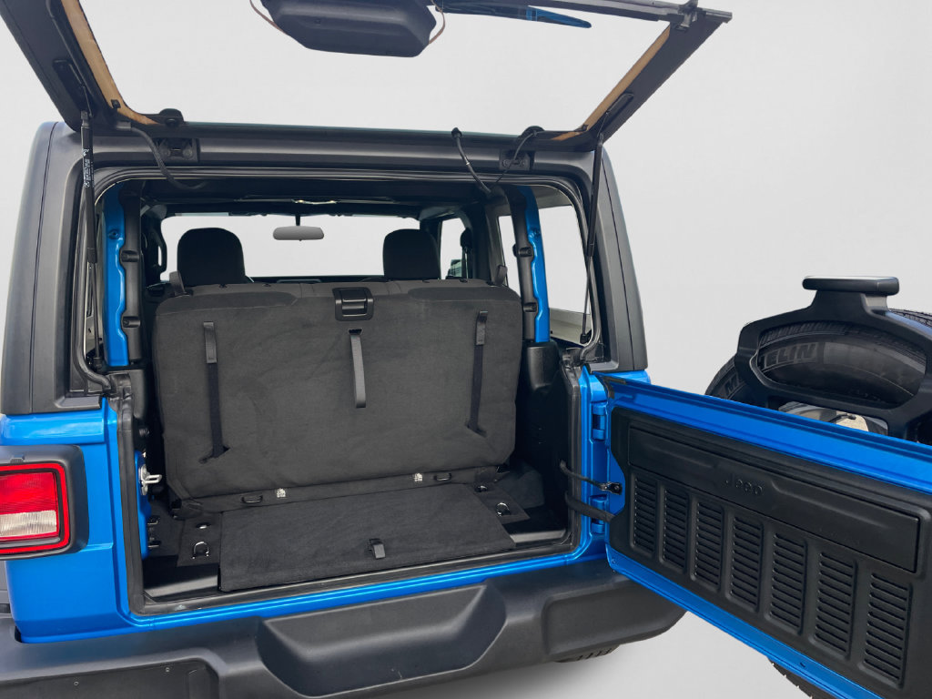 Certified 2023 Jeep Wrangler Sport AWD/4WD image 15