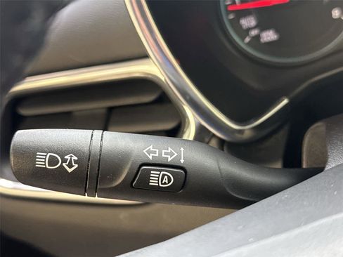 Used 2023 Chevrolet Equinox LT image 26