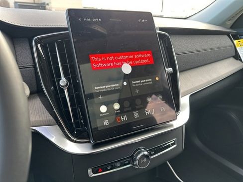 New 2026 Volvo XC90 T8 Ultra image 15