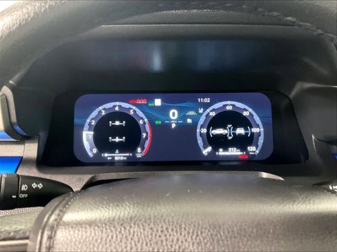 Used 2025 Toyota Tacoma TRD Off-Road image 24