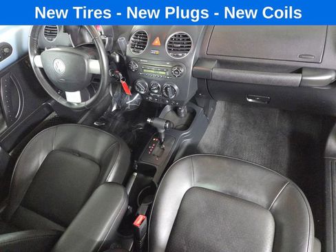 Used 2010 Volkswagen Beetle Coupe image 20