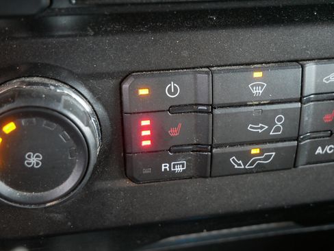 Used 2018 Ford F150 XLT w/ Equipment Group 302A Luxury image 31