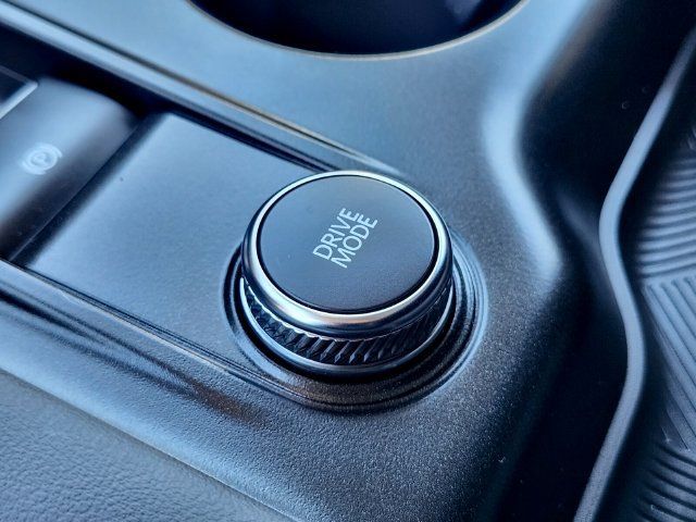 Certified 2025 Ford Explorer Active AWD/4WD image 27