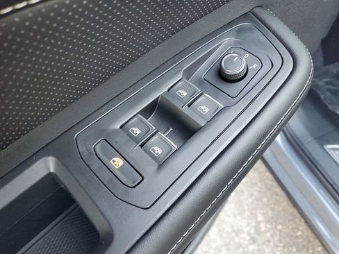 New 2026 Volkswagen Atlas SE image 15