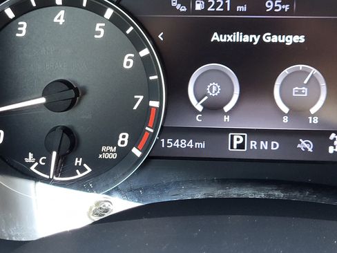 Certified 2024 Nissan Frontier SV w/ Technology Package AWD/4WD image 13