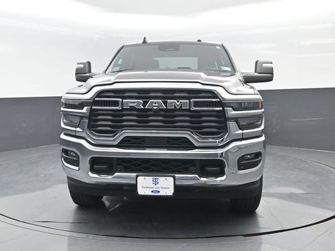 Used 2025 RAM 2500 Big Horn AWD/4WD image 18