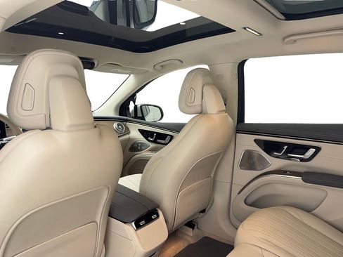 Used 2023 Mercedes-Benz EQS 450+ SUV image 47