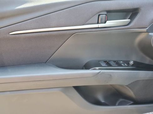 Used 2025 Toyota Camry LE w/ Convenience Package FWD image 13