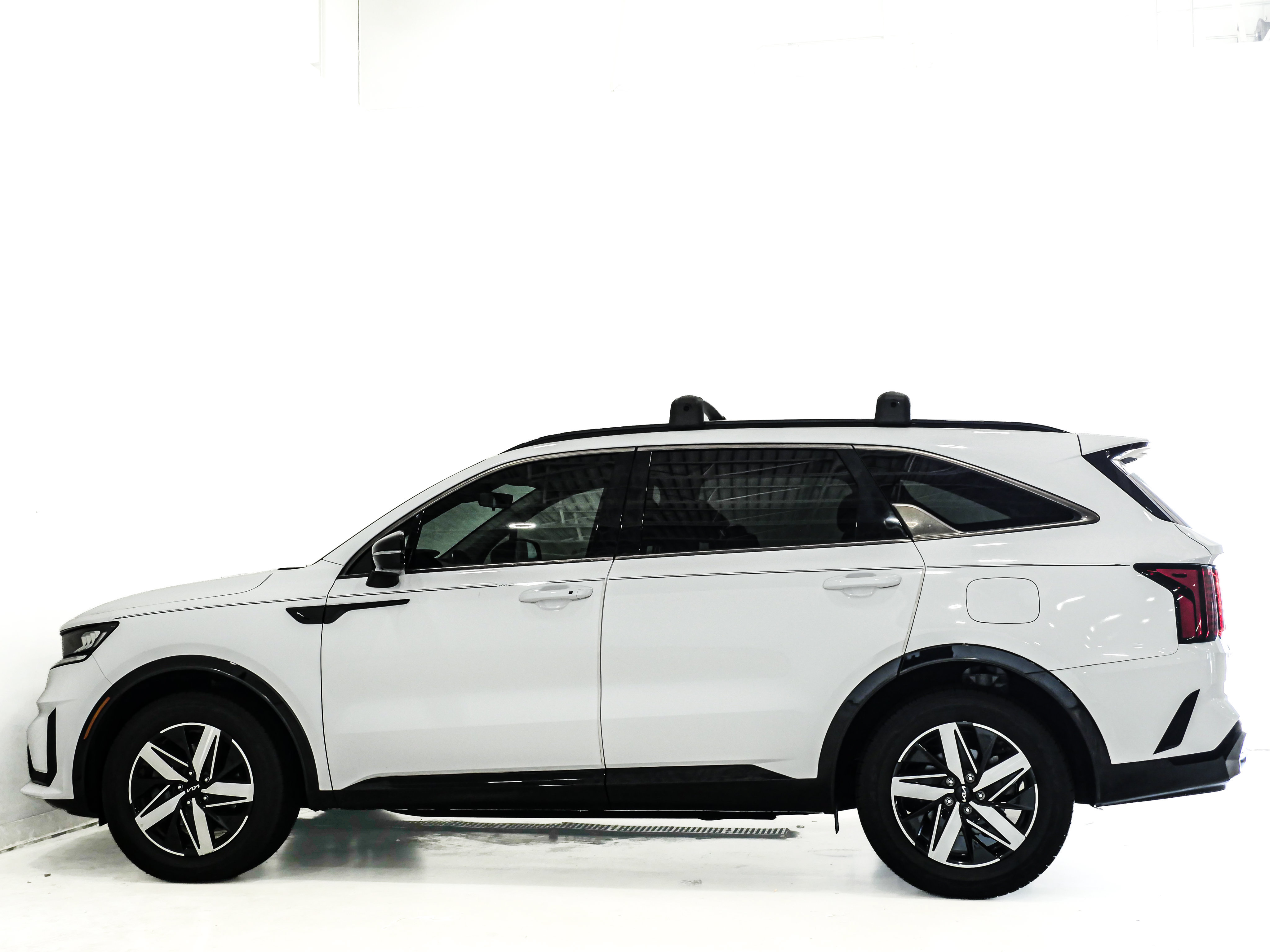 Used 2022 Kia Sorento S FWD image 5