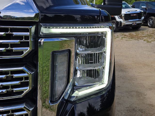Used 2023 GMC Sierra 2500 Denali AWD/4WD image 30