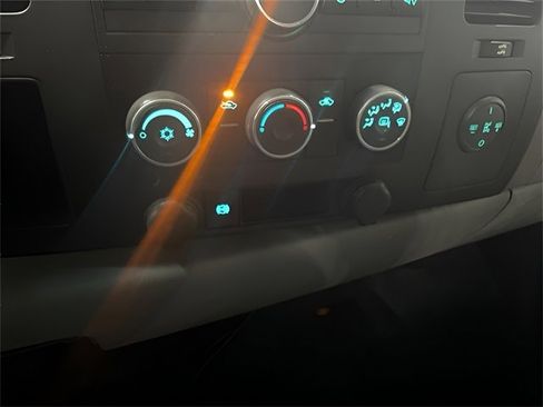 Used 2013 GMC Sierra 3500 W/T w/ Snow Plow Prep Package image 28