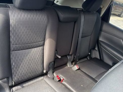 Used 2019 Nissan Rogue SV AWD/4WD image 22