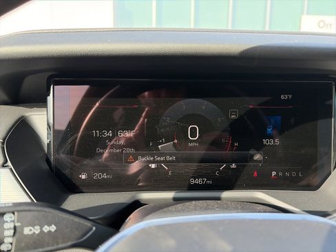 Used 2025 GMC Acadia Elevation image 20