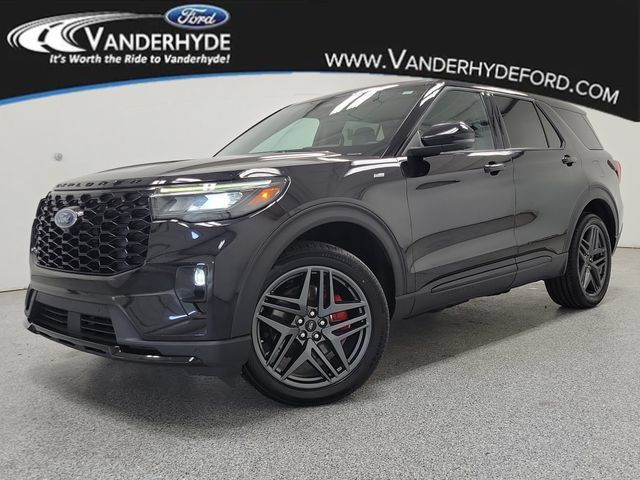 Used 2025 Ford Explorer ST-Line w/ ST-Line Street Pack AWD/4WD 360° Tour