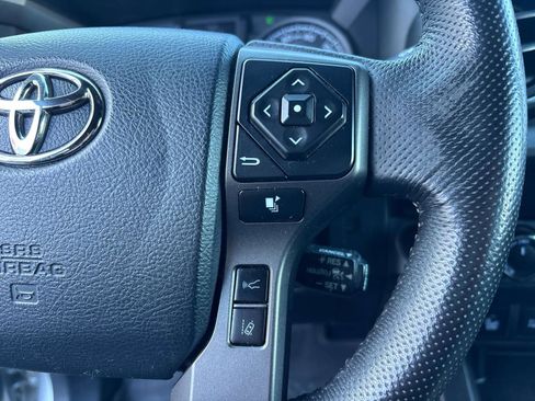 Certified 2020 Toyota Tacoma TRD Sport image 16