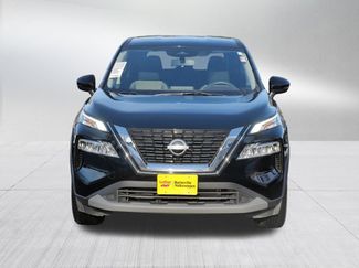 Used 2023 Nissan Rogue SV video 2