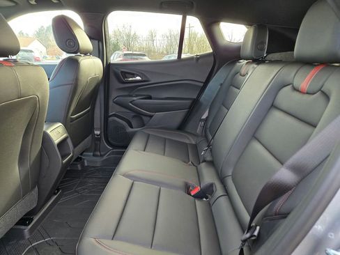New 2026 Chevrolet Trax RS w/ Sunroof Package image 18