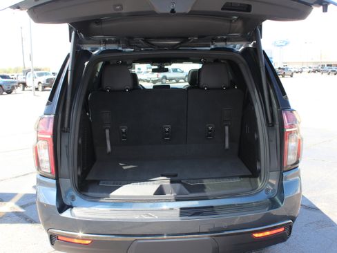 Used 2021 Chevrolet Tahoe Z71 AWD/4WD image 12