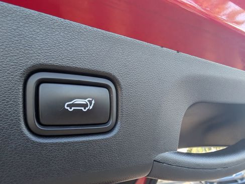 Used 2023 Hyundai Tucson Limited image 30