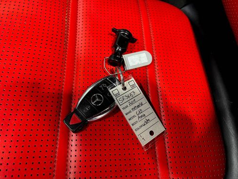 Used 2018 Mercedes-Benz C 63 AMG Cabriolet image 37