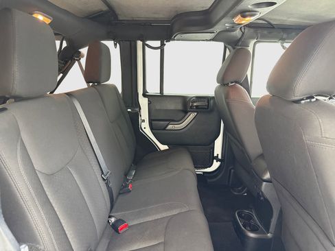 Used 2017 Jeep Wrangler Unlimited Sport AWD/4WD image 42