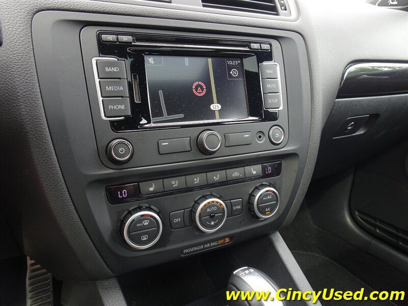 Used 2014 Volkswagen Jetta GLI Edition 30 FWD image 20