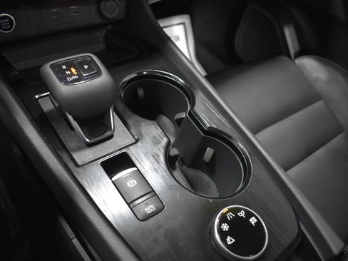 Certified 2021 Nissan Rogue SV w/ Premium Package AWD/4WD image 19