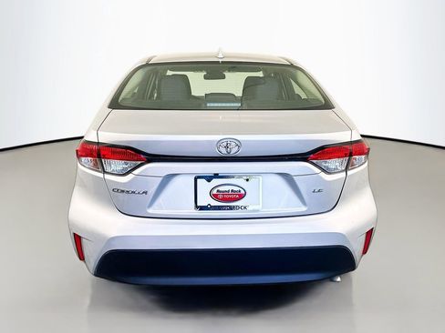Used 2024 Toyota Corolla LE FWD image 6