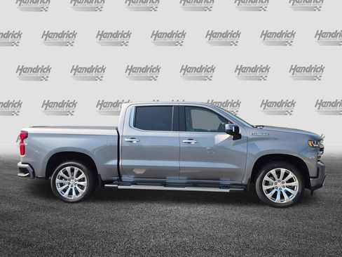 Used 2020 Chevrolet Silverado 1500 High Country w/ Technology Package AWD/4WD image 17