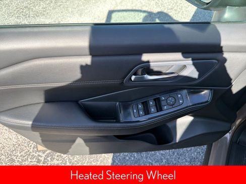 Certified 2025 Nissan Rogue SV w/ SV Premium Package image 17