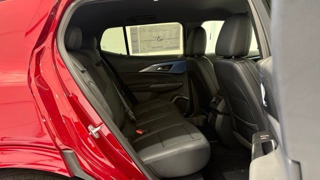 New 2026 Chevrolet Equinox EV LT w/ Convenience Package II AWD/4WD image 24