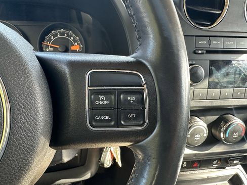 Used 2015 Jeep Patriot High Altitude image 12