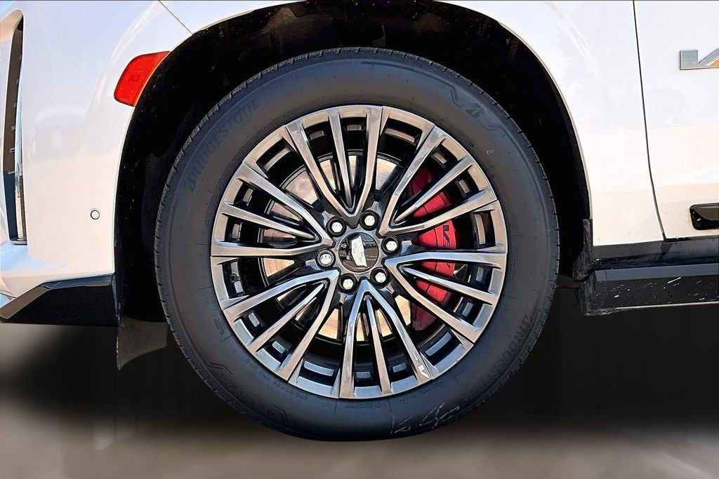 Certified 2024 Cadillac Escalade V AWD/4WD image 8