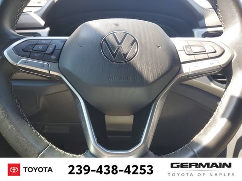 Used 2021 Volkswagen Atlas Cross Sport SE w/ Panoramic Sunroof Package AWD/4WD image 25