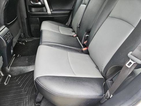 Used 2022 Toyota 4Runner SR5 Premium w/ Moonroof Package RWD image 17