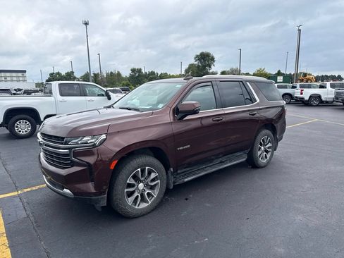 Used 2023 Chevrolet Tahoe LT w/ LT Signature Plus Package AWD/4WD image 2
