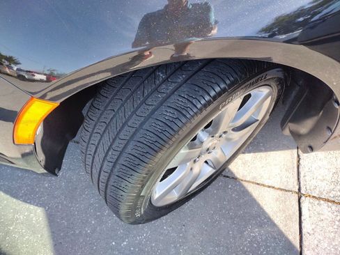 Used 2011 Mercury Milan Premier FWD image 18