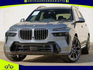 Used 2023 BMW X7 xDrive40i w/ M Sport Package AWD/4WD video 1